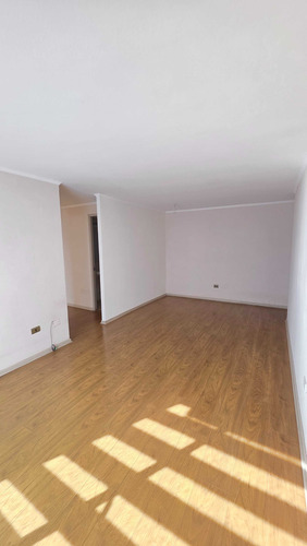 Arriendo Dpto 3d/2b/1e Lomas San Sebastián (101259)