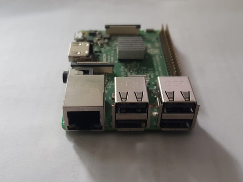 Raspberry Pi 3 B (Usado)