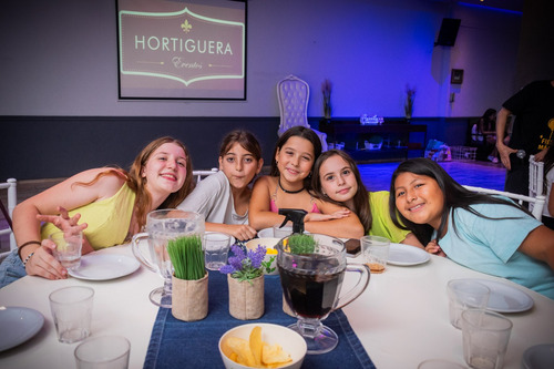 Salon Eventos Caballito Teens Infantiles Fiestas Niños