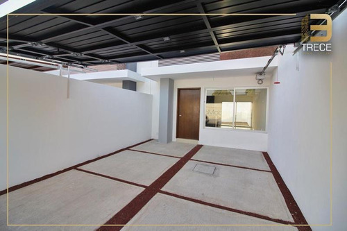 Imagen 2 de 12 de Estrena Casa Con Excelentes Acabados En Primero De Mayo Sur