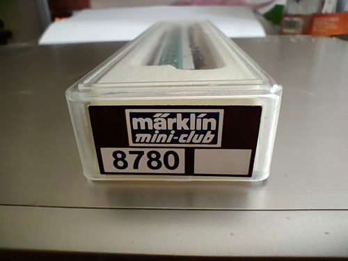 Vagon De Pasajeros Marklin Escala Z 8780