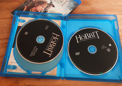 El Hobbit Un Viaje Inesperado Combo Blu-ray + Dvd (3 Discos) (Usado)