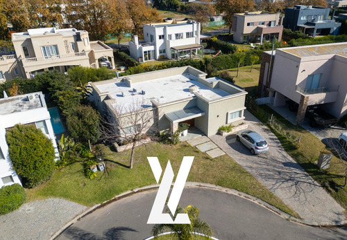 Casa 4 Ambientes En Venta Fincas De Hudson