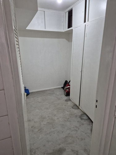 Apartamento 3 Quartos 2 Banheiros 1 Suíte Otimo