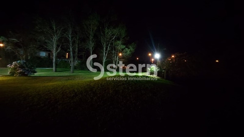 Casa En Alquiler Y Venta- Ref: 1402