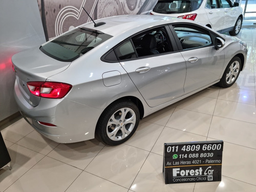 Imagen 4 de 15 de Chevrolet Cruze Lt 4 Ptas Manual 0km 2022 Malvinas Vm