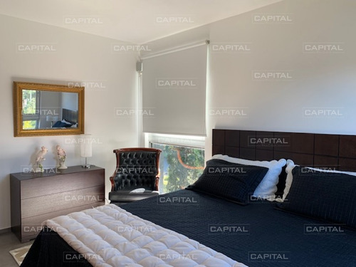 Moderna Casa Playa Mansa - Punta Del Este - 5 Dorm.- Ref: 25132