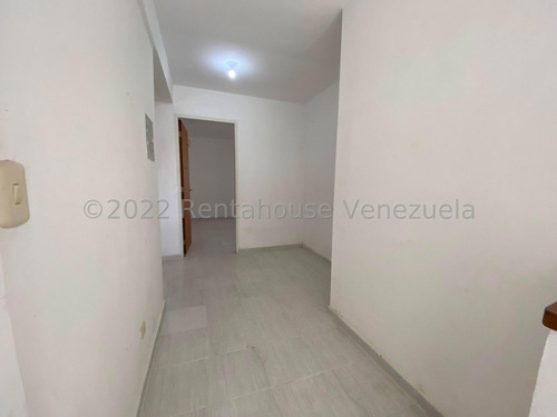 Imagen 6 de 30 de Casas En Alquiler En Avenida Intercomunal, Cabudare Lara * Codigo Flex : 22-27211 Mehilyn Perez 04145563884 / 04125190823 *