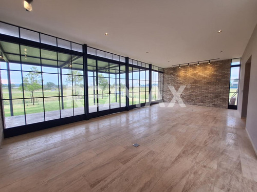 Casa En Venta En Condominio Polo & Ski Club