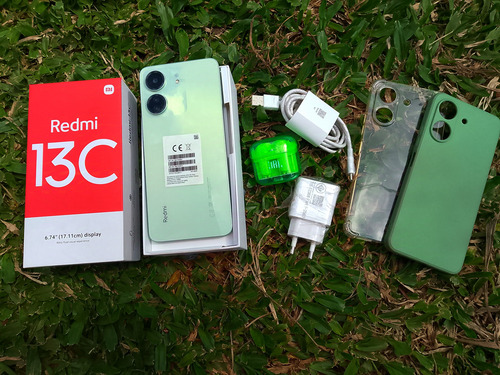 23106rn0da Celular Redmi 13c+8ram+256rom 50 Megapíxeles (Usado)