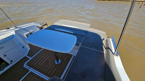 Genesis Rt 255 Cuddy