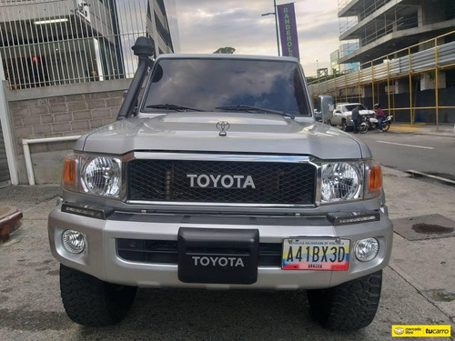 Toyota Machito Land Cruiser