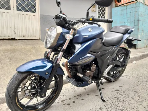 Suzuki Gixxer 250, Intacta. Excelente Estado.