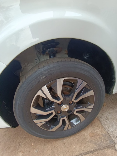 Chevrolet Onix 1.0 MPFI LT 8V FLEX 4P MANUAL
