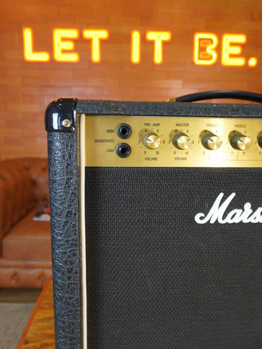 Marshall Jcm 800 Lead Series 20w Celestion Vtjr 10 Preto (Usado)
