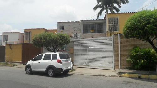 Casa En Venta En El Este De Barquisimeto @eloisabermudez.rah