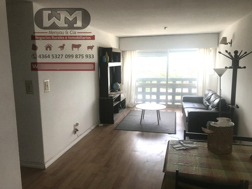 Alquiler Apartamento Trinidad Flores 2 Dormitorio Baño