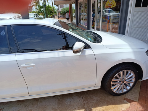 Volkswagen Vento 1.4 Highline 150cv At
