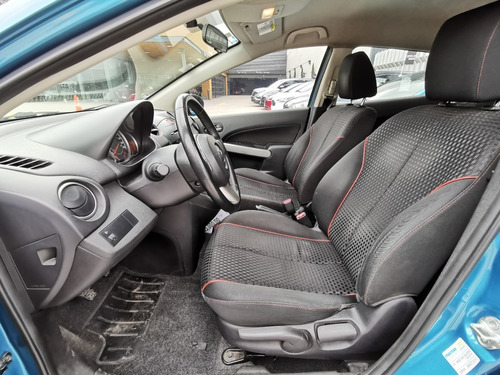Imagen 11 de 13 de Mazda 2 Touring Hb 2932