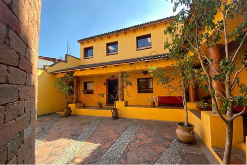 Inmueble En Venta Para Oficinas En Barrio De San Miguel A 2 Minutos Del Centro De Metepec