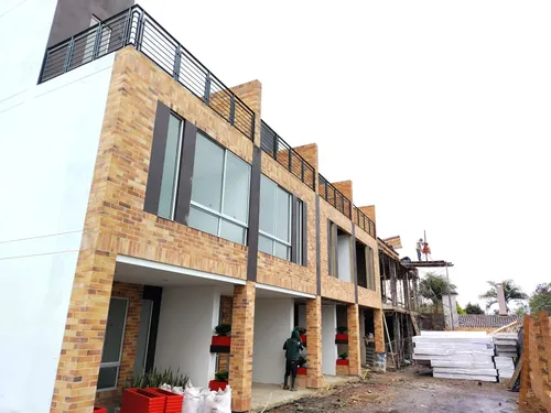 Casas En Conjunto Cerrado Sin Administración Amplios Espacio