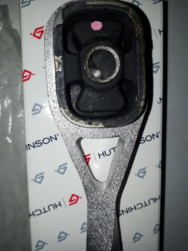 Imagen 2 de 5 de Soporte Motor Trasero Central Clio2 1.6 16v K4m Hutchinson
