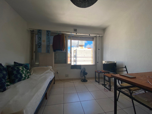 Departamento En Venta 9 E/ 54 Y 55 Ideal Inversor.