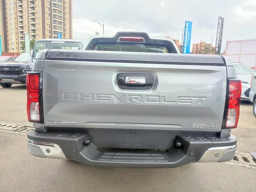 Chevrolet Colorado 2.8 Cd High Country 4X4 At