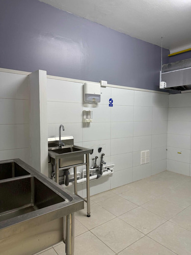 Cocinas Dark Kitchen En Arriendo Metro Republica