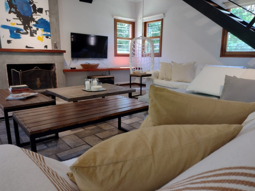 Imagen 4 de 20 de Bellísima Casa En Cariló, Cuidada En Cada Detalle