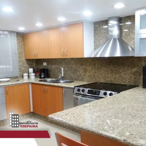 Imagen 3 de 10 de En Venta Townhouse En Loma Mágica...