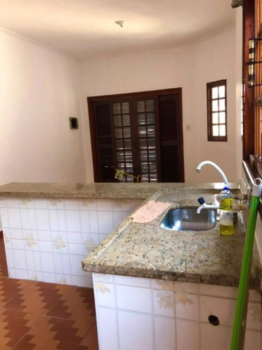 Casa No Suarão, Itanhaém $ 230 Mil Financia - 02 Dormitórios Próximo Aos Comércios.