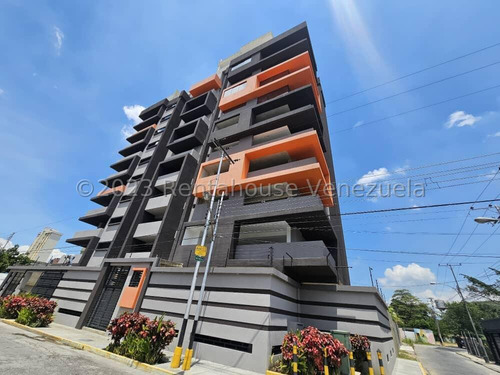 Exclusivo Penthouse En Venta La Soledad Nuevo Estef 24-6980