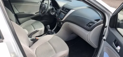 Hyundai Elantra 1.6l