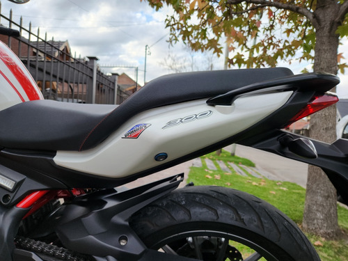 Benelli Tnt 300