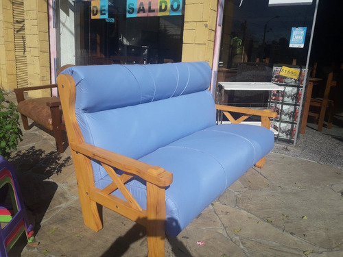 Sofa De 3 Cuerpos Mod. Hamburgo Tapizado Y Madera