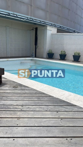 Imagen 11 de 14 de Penthouse En Alquiler Playa Mansa