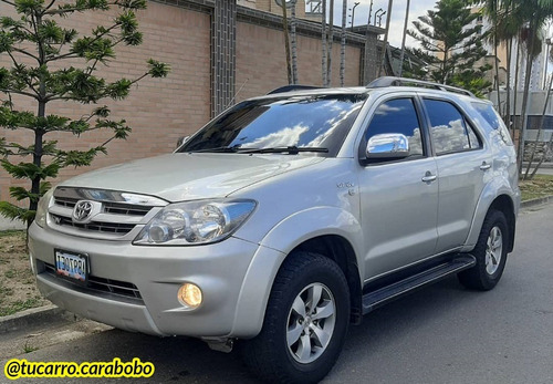 Toyota Fortuner Sr5