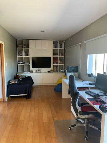 Casa En Venta En Buenos Aires Village