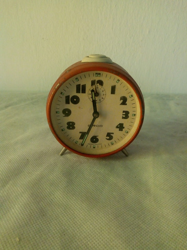 Reloj Despertador A Cuerda Girod. Vintage. Funciona.