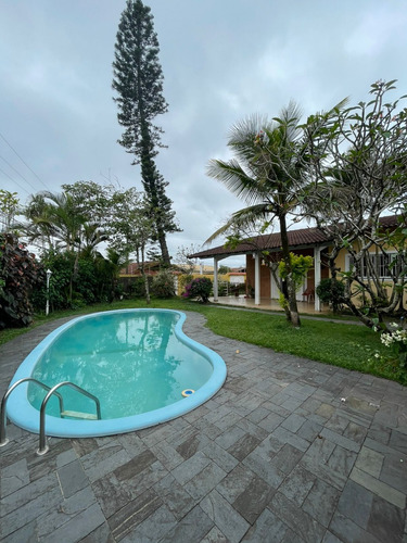 Linda Casa Estilo Chácara Na Beira Do Mar No Centro De Itanhaém Esquina Avenida Principal Da Cidade Comercial E Residencial