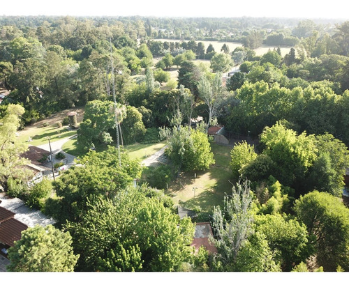 Alquiler Casa Quinta En Zona Norte (sol, Parque, Pileta, Quincho, Parrilla, Cancha De Fútbol)