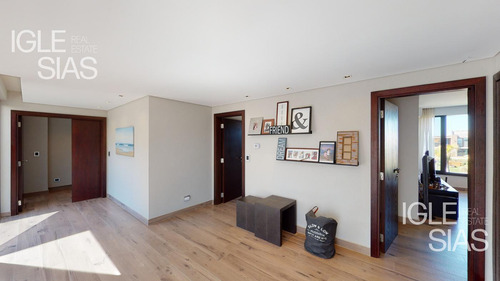 Casa En Venta Al Río 3 Dormitorios En El Yacht, Nordelta