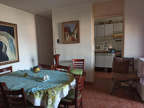 Imagen 5 de 12 de Lema-738 Apartamento En Venta Las Quintas Penélope Yáñez