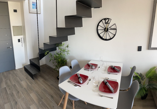 Loft Duplex Casi Nuevo Amoblado Y Rentando En Airbnb