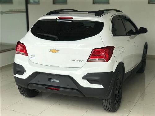 Chevrolet Onix 1.4 Mpfi Activ 8v