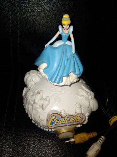 Juego Plug And Play La Cenicienta Disney (Usado)