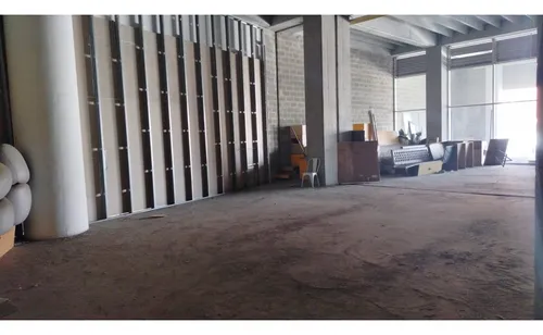 Local En Arriendo, Sector Madelena, Bogota