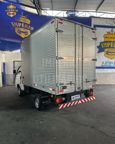 Hyundai HR chassi bau