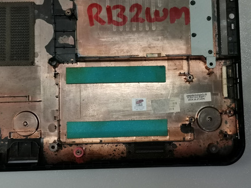 Hp 15 R132wm Carcasa Base Usada (Usado)